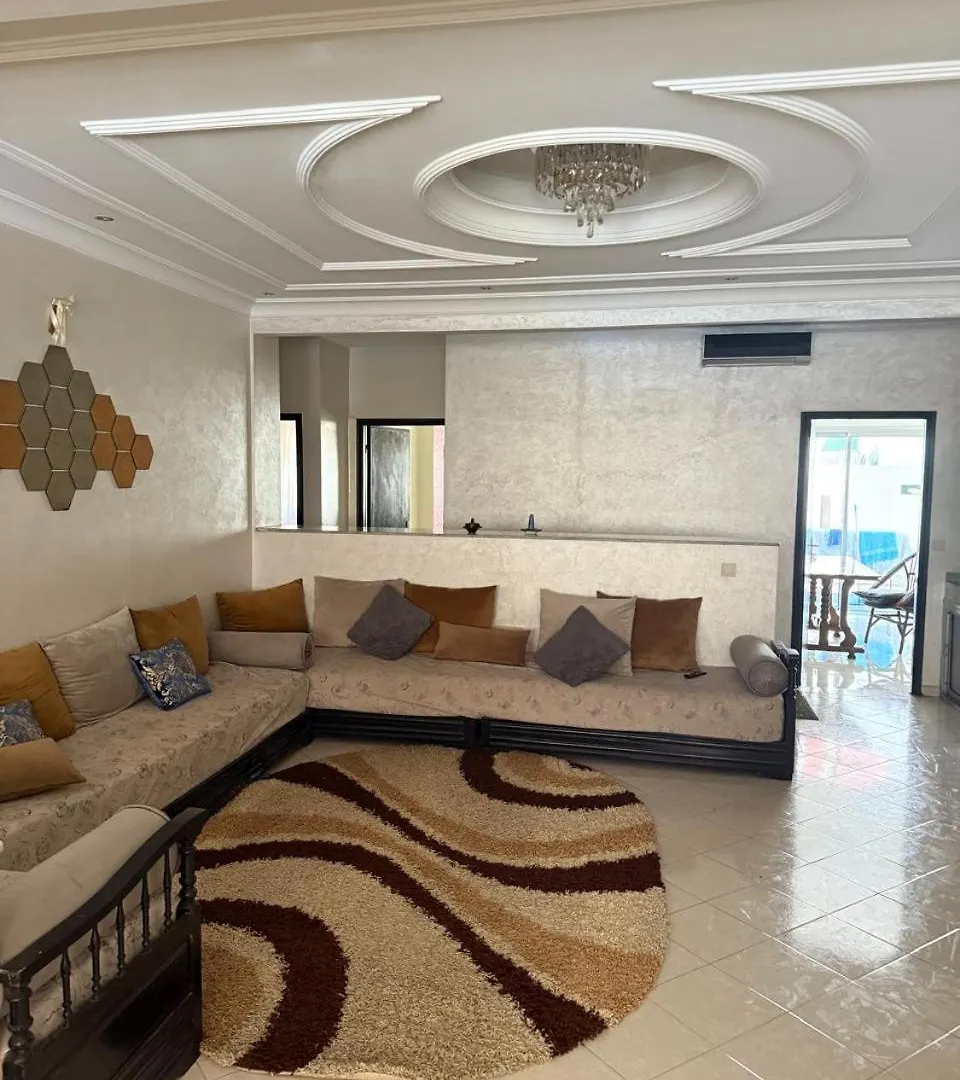 Appartement Central Familial Avec Grande Terrasse Casablanca Apartman